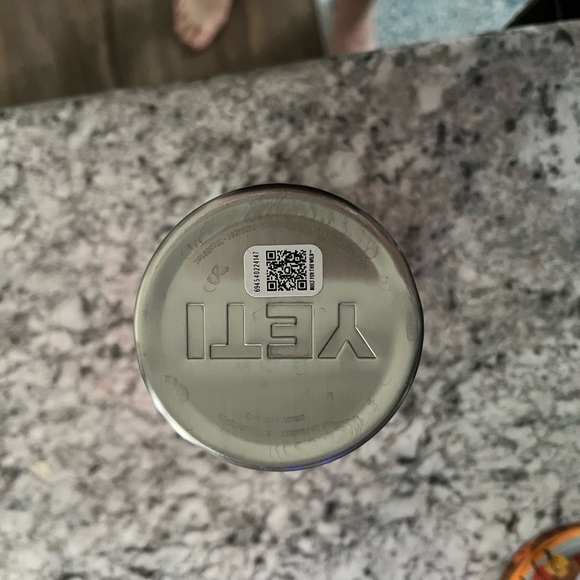 20oz Passion Pink Yeti Tumbler - Picture 2 of 4